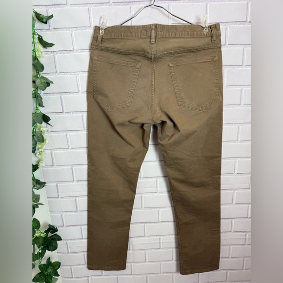 Theory Men's Haydin Slim Straight Pants Size 31 Khaki - Picture 5 of 8